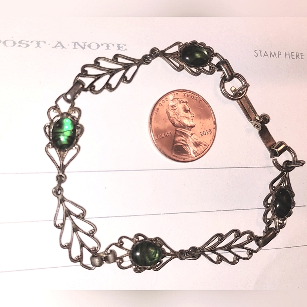 Green Abalone Vintage Bracelet - Picture 5 of 16